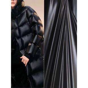 新品超薄款羽绒服高密面料尼丝纺布料手感柔软细腻滑顺防绒防水布