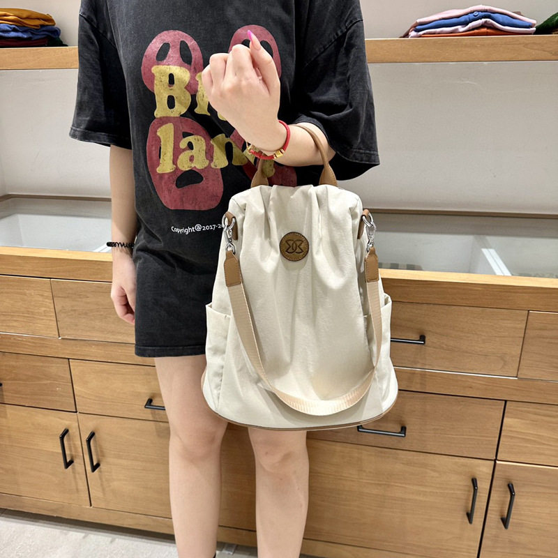 防盗双肩包女牛津布轻便旅游旅行书包大容量单肩双肩两用女士背包