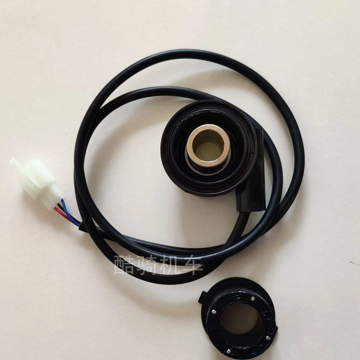 速发小忍者速度传感器摩托车轮毂前圈时速计数计速齿轮里程表齿感