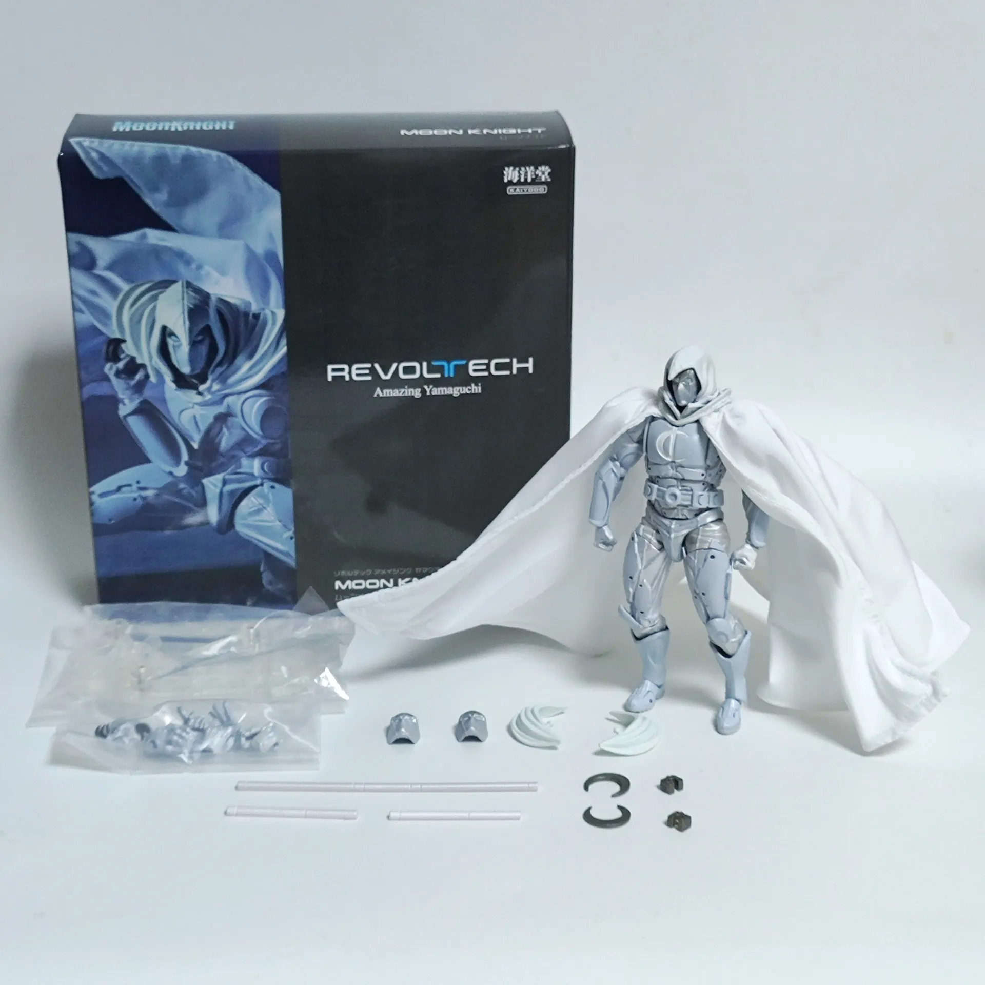 国产 惊奇山口式 月光骑士 关节可动 手办模型 盒装摆件 现货