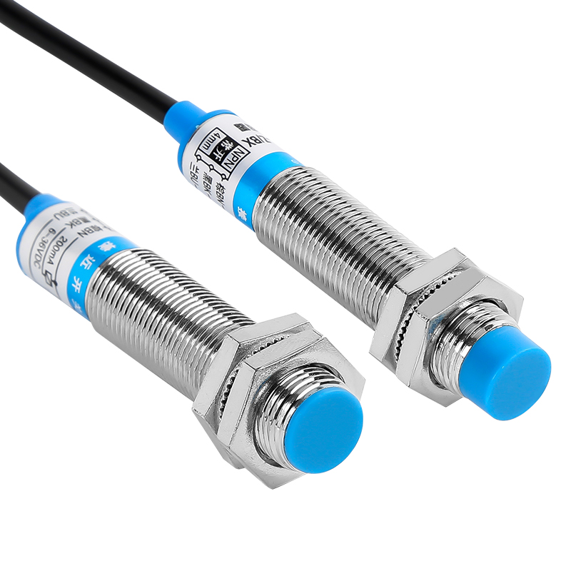 M12接近开关传感器LJ12A3金属感应NPN常开常闭直流24V二线三线PNP