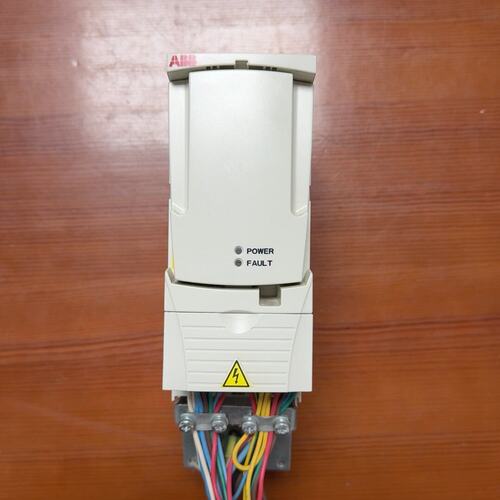 价B变频器ACS355-01E-02A4-2ACS355-01E-04A7-2ACS355-01E-07A5-2