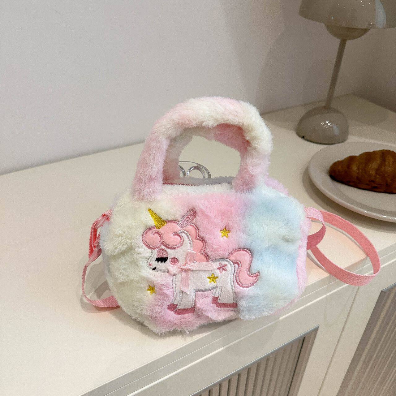 儿童卡通独角兽毛绒方形单肩幼儿园斜挎包女童小方包可爱手提包