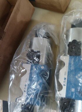 伊顿液压泵PVH74QIC-RAF-13S-10-IC-31变量柱塞泵PVH 98 QIC-RF-1