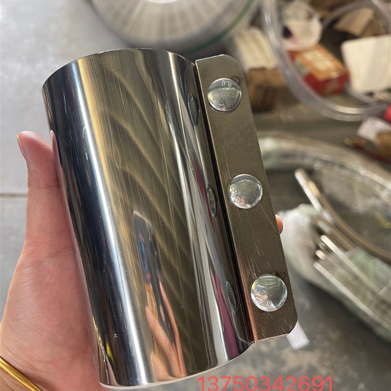 中央供料系e统管夹配件不锈钢管道连接器 硅胶接管器 圆接管夹卡