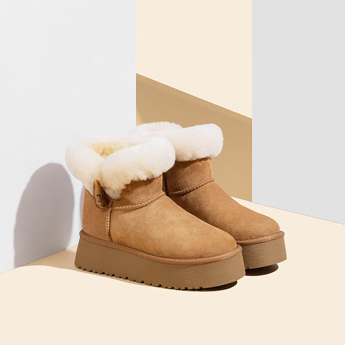 桑坡雪地靴羊皮毛一体