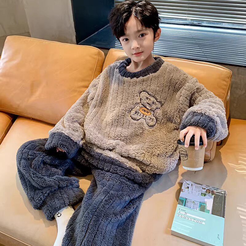 法国男童珊瑚绒睡衣秋冬款法兰绒加厚大童冬季儿童保暖家居服套装