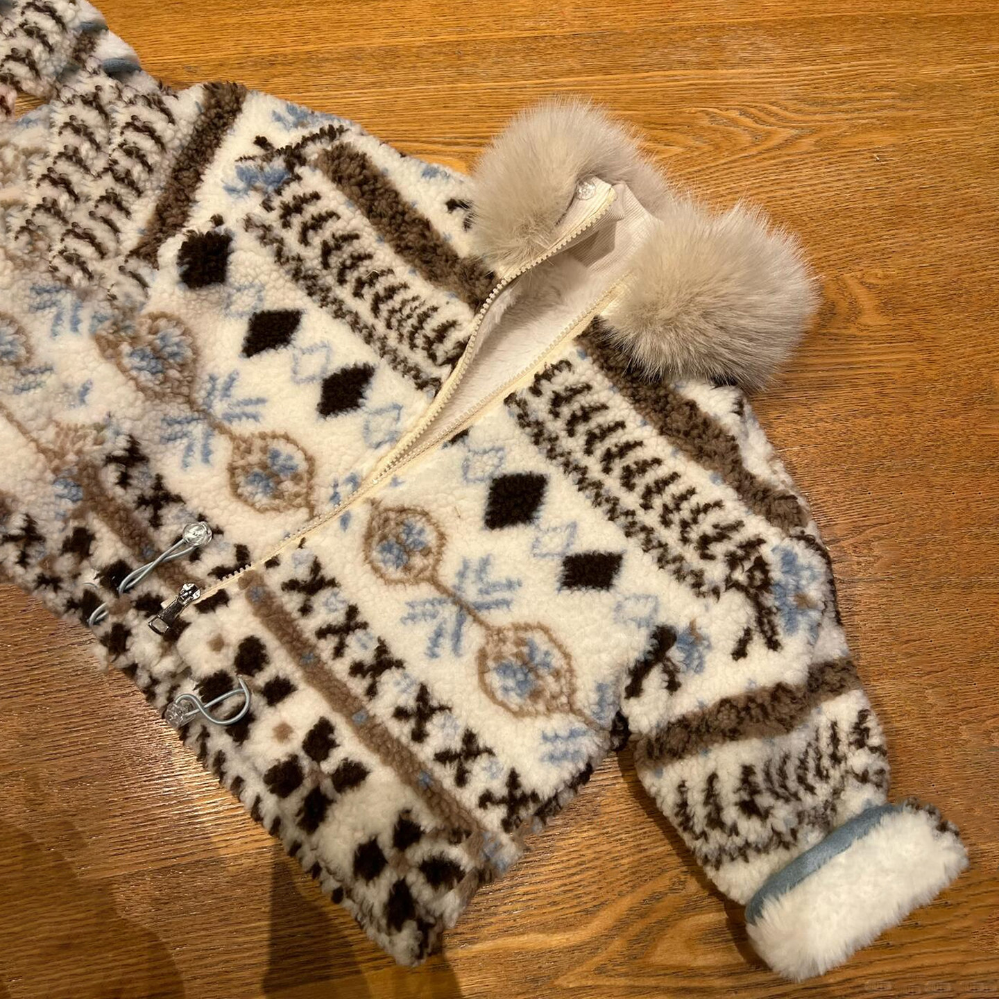 谁能拒绝这么保暖的外套呀~