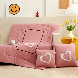 速发爱心抱枕被子两用沙发客厅空调被办公室午睡枕头被车载靠垫二