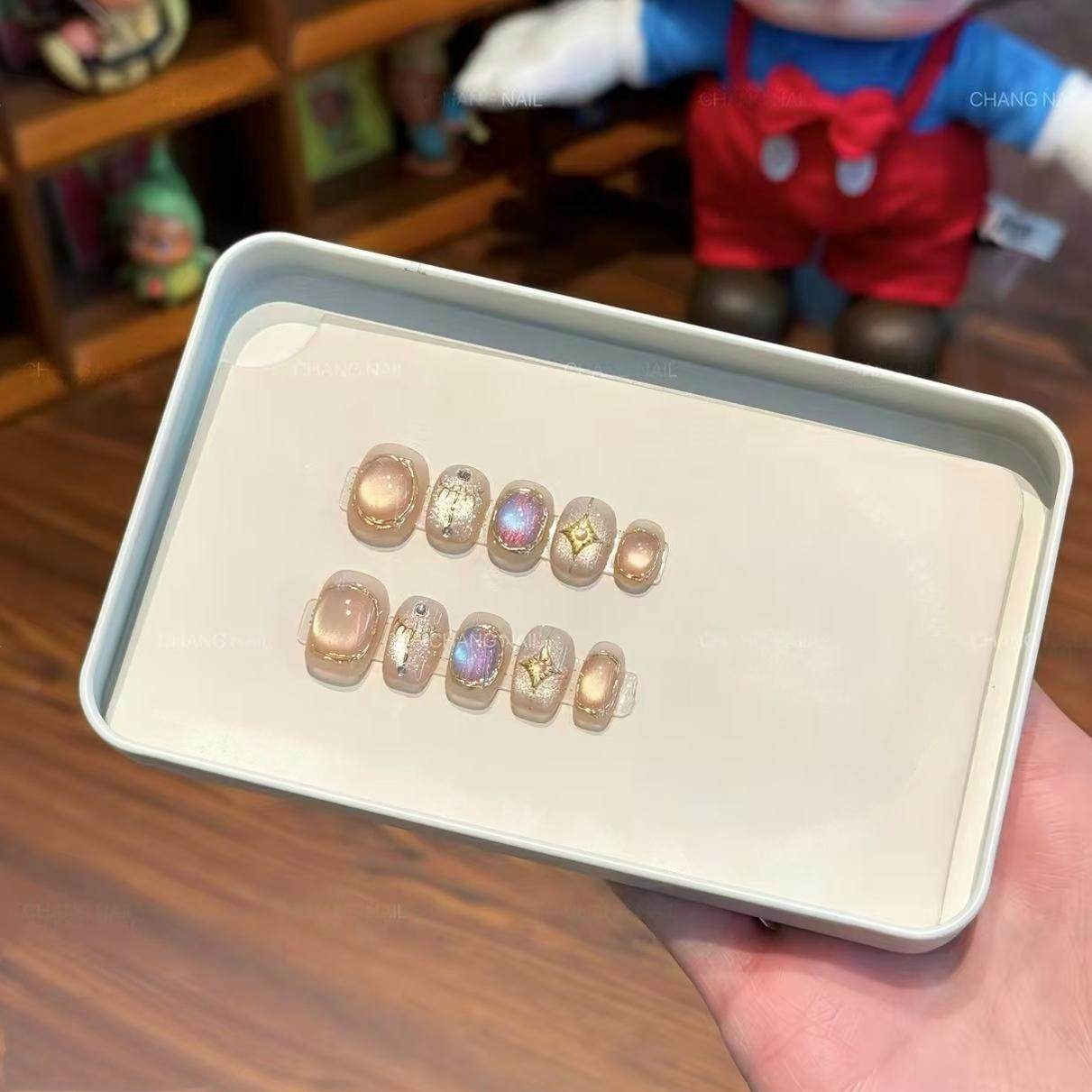 【雅典娜】浮雕猫眼手工穿戴甲高级感短款2025新款猫眼穿戴甲美甲