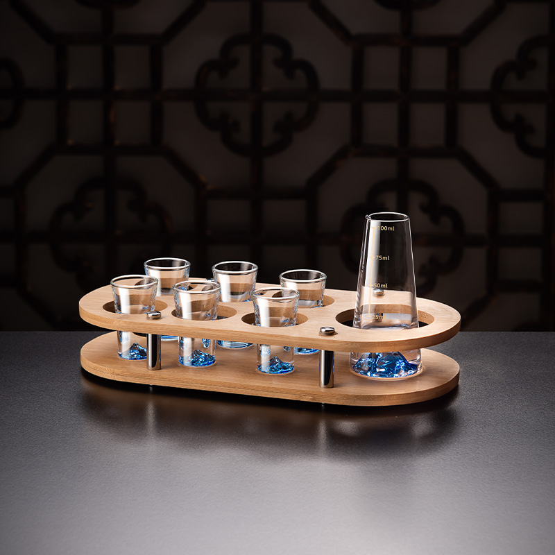 中式高端蓝山f白酒杯套装家用水晶玻璃小一口杯酒盅轻奢分酒器酒