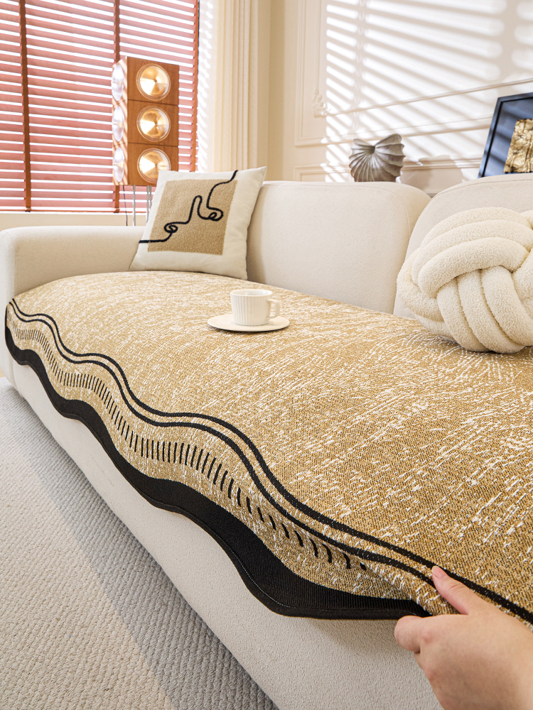 高端沙发坐垫2025年的所有季节新的三个座位和一个皇妃防滑真皮沙