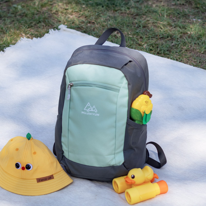 儿童户外运动超轻书包旅行补课