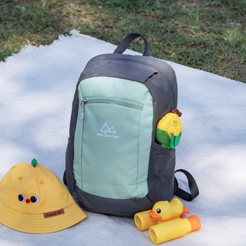 儿童户外运动超轻书包旅行补课