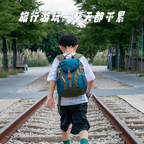 男孩旅游出行小背包防泼水撞色