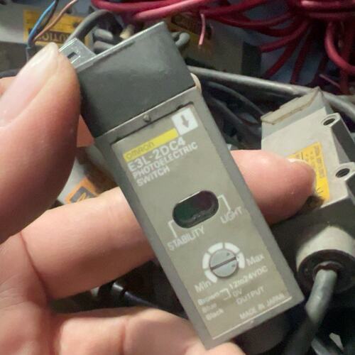 议价光电开关E3L-2DC4E3L-2LC4E3L-R11