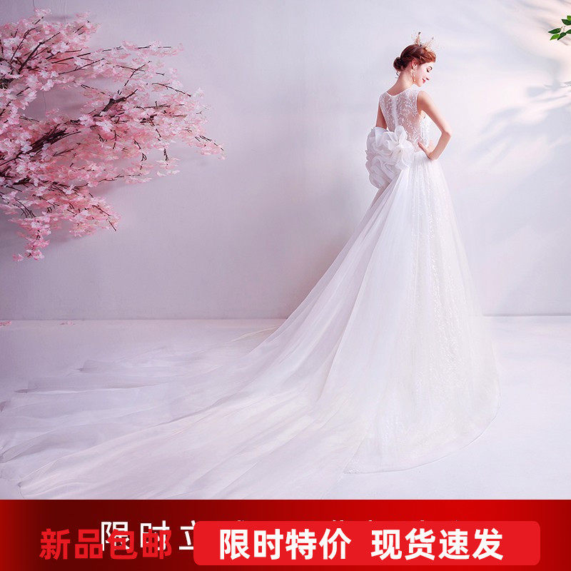 速发服使嫁衣仙澈圣洁时髦公主风新娘蕾丝露婚大拖尾背纱礼天261