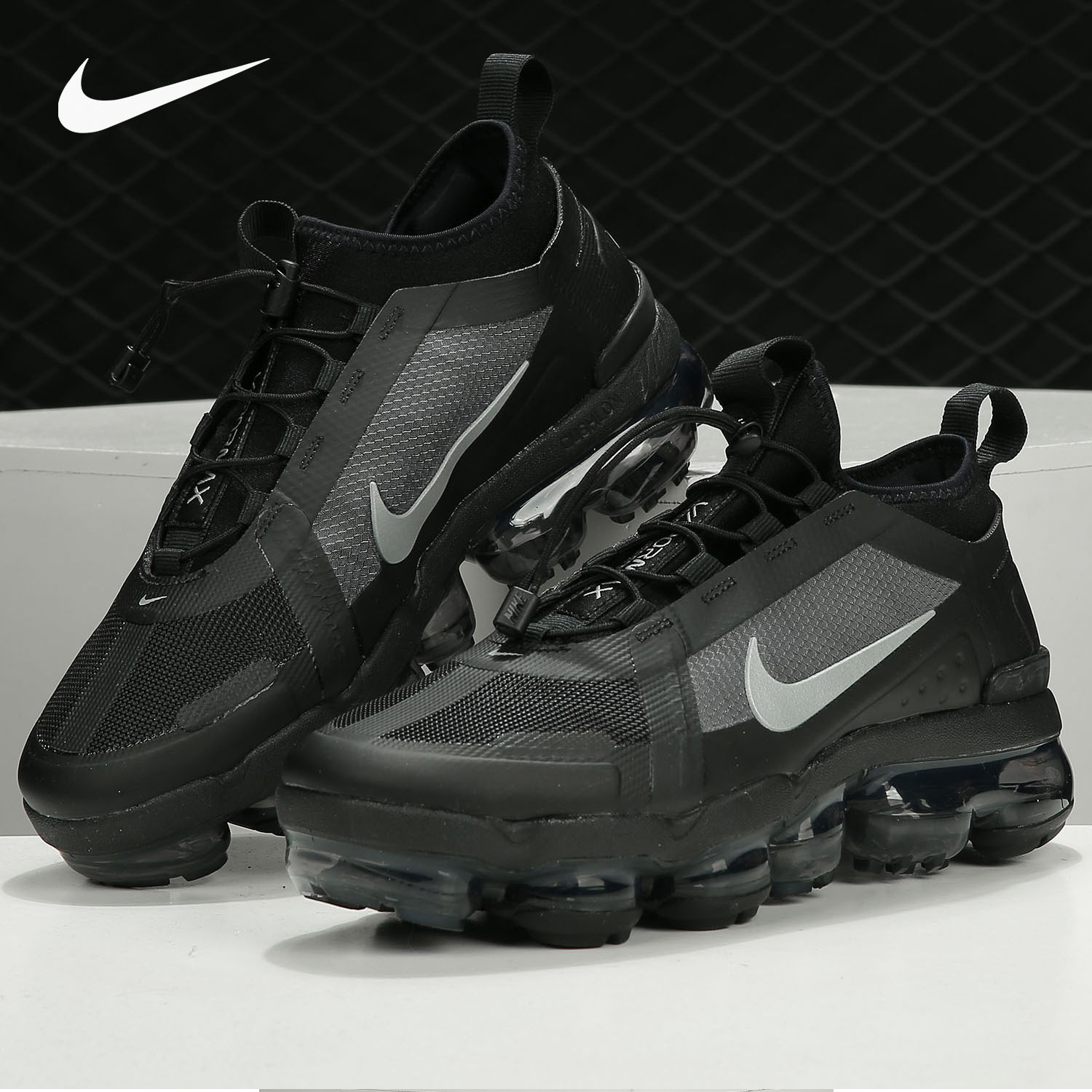 Nike/耐克正品NIKE AIR VAPORMAX  UTILITY 女子运动鞋BV6353