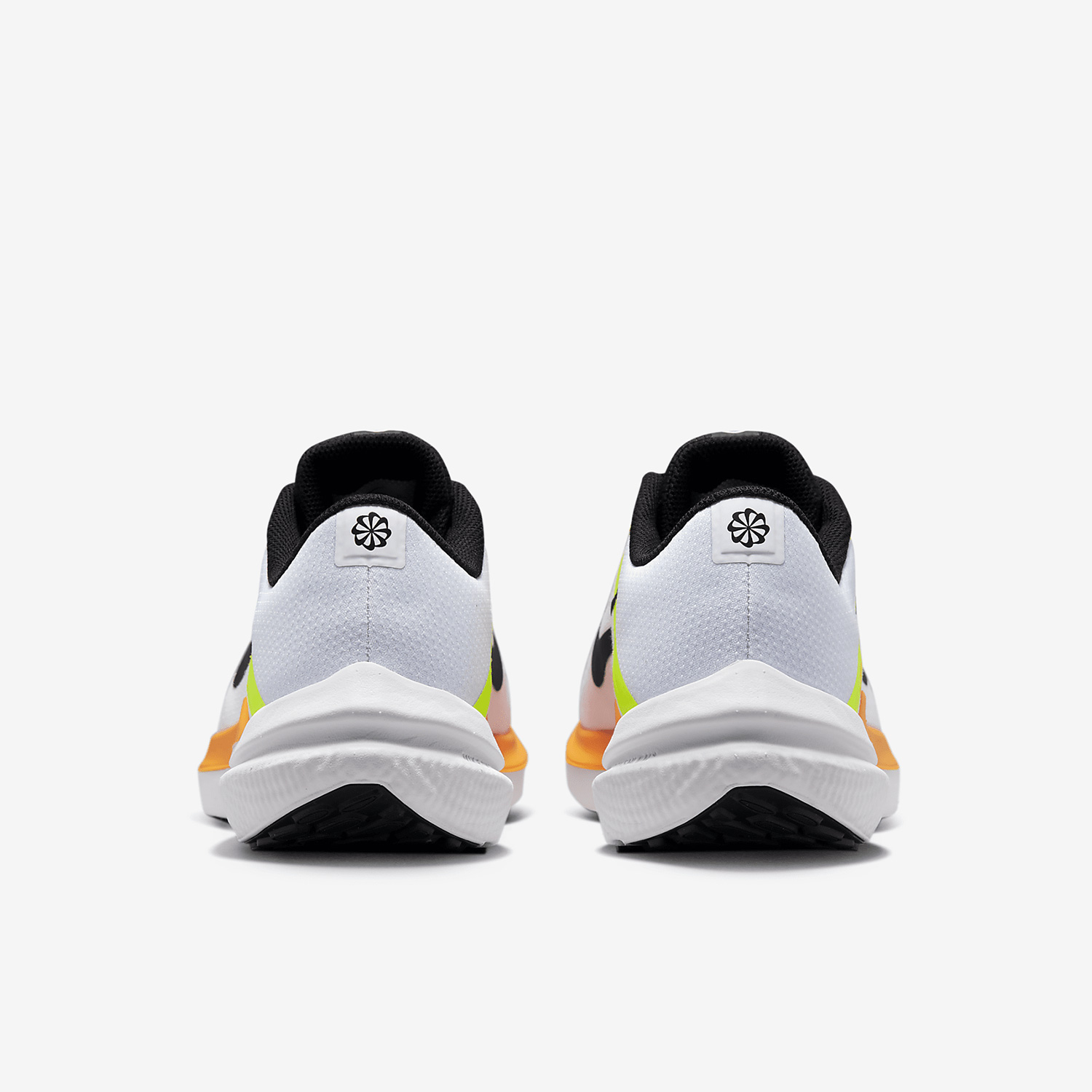 耐克男子缓震运动跑步鞋