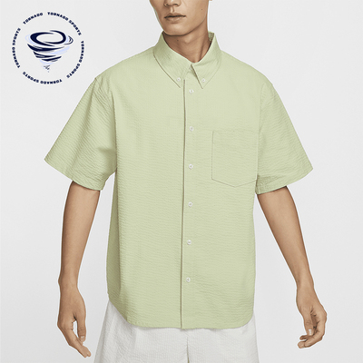 耐克男士系扣短袖衬衫运动T恤