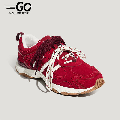 Adidas/阿迪达斯正品女士低帮系带防滑耐磨休闲运动鞋LA4339
