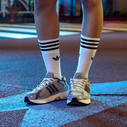 Adidas/阿迪达斯官方正品三叶草男女耐磨透气休闲运动鞋GZ1561