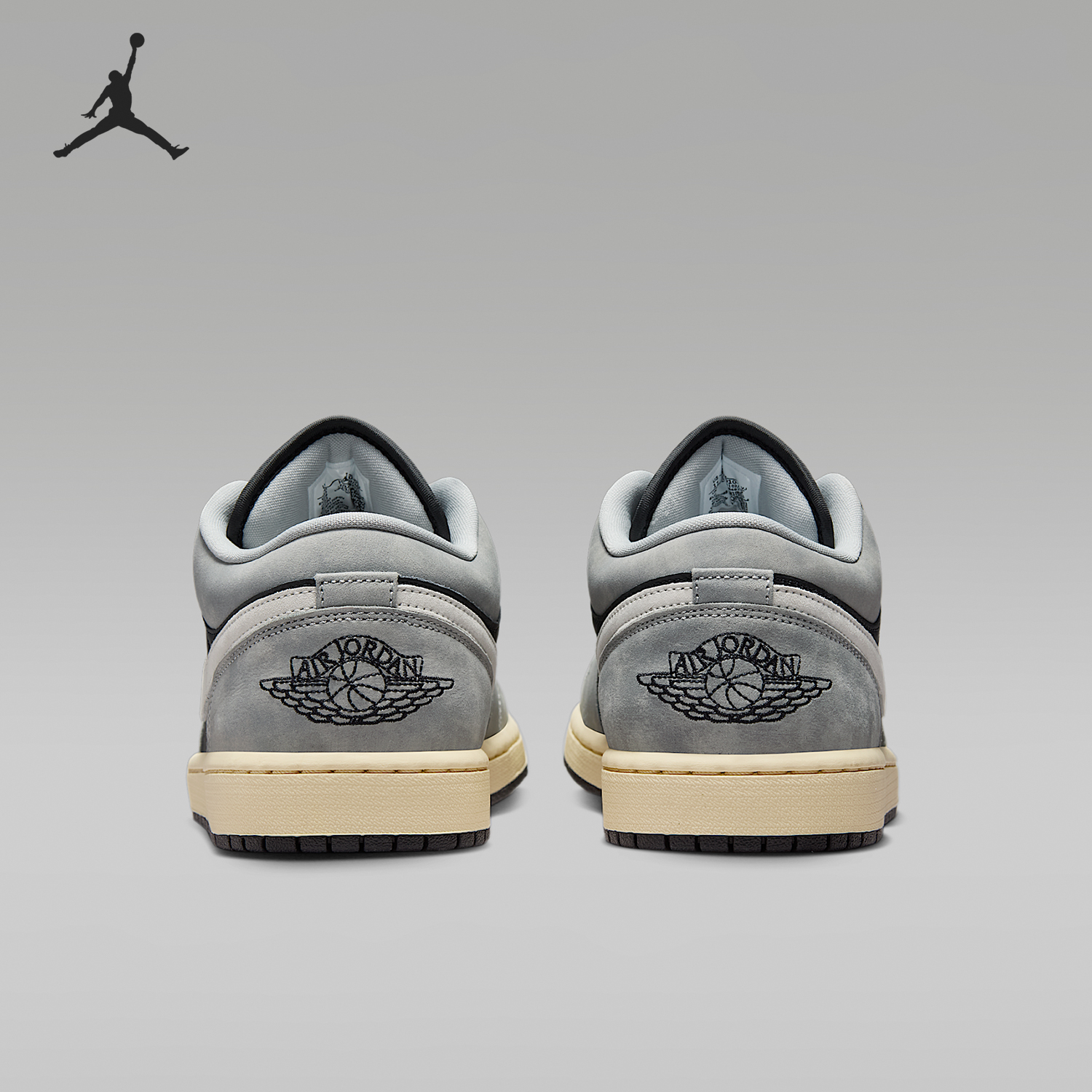 Nike/耐克正品JORDAN男士经典轻便运动耐磨篮球鞋HQ2010-012