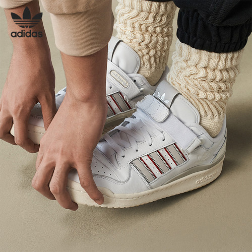 休闲板鞋Adidas/阿迪达斯魔术贴