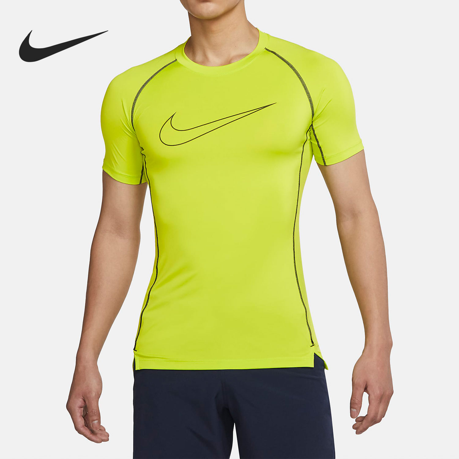 耐克男子健身训练运动短袖