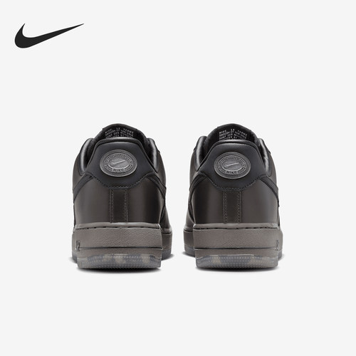 耐克男女耐磨运动板鞋