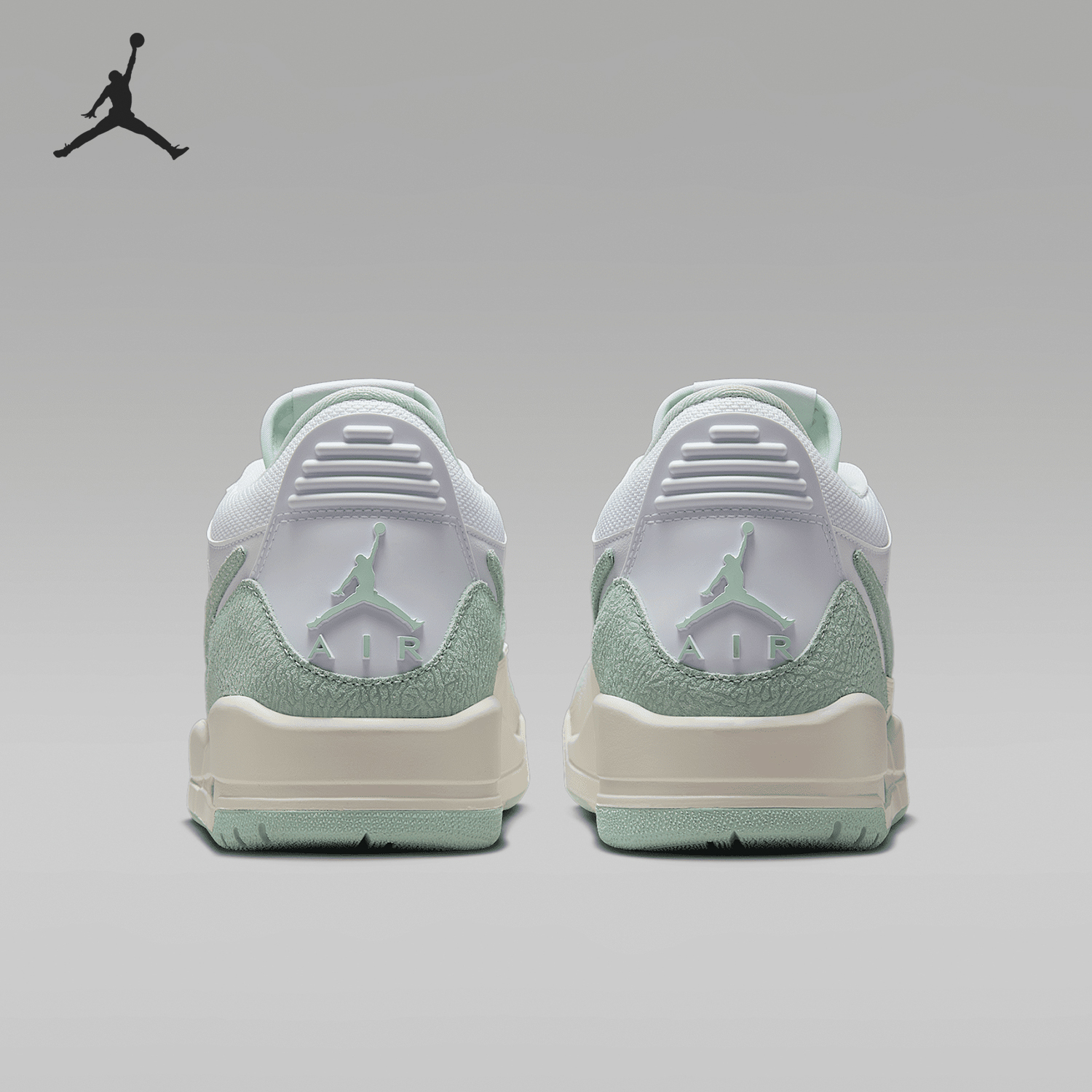 Nike/耐克官方正品JORDAN女士气垫耐磨缓震运动篮球鞋FQ7827-103