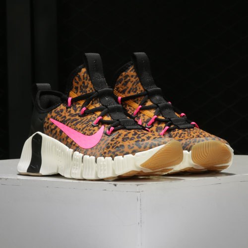 Nike/耐克男女运动休闲鞋