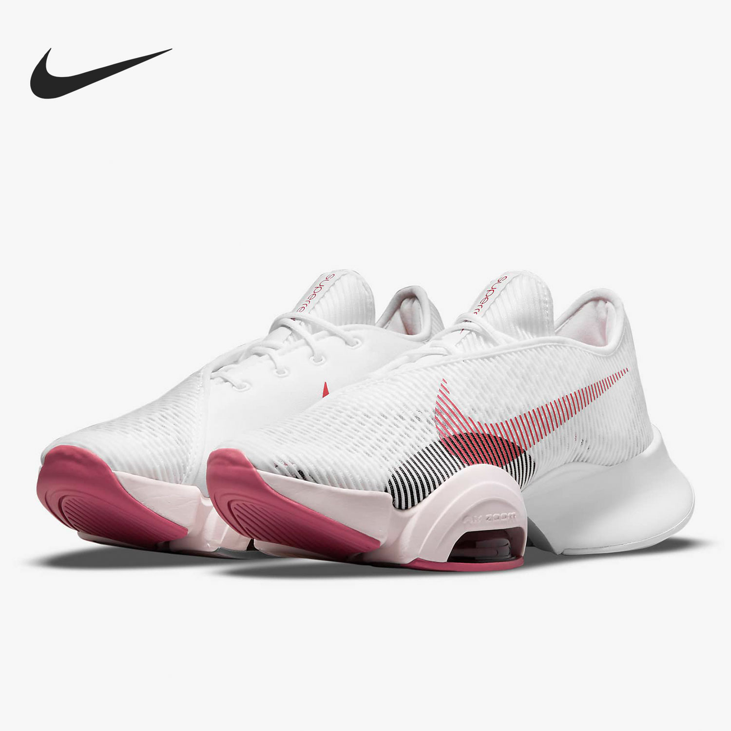 Nike/耐克正品运动女子时尚潮流低帮轻便跑步鞋 CU5925-169