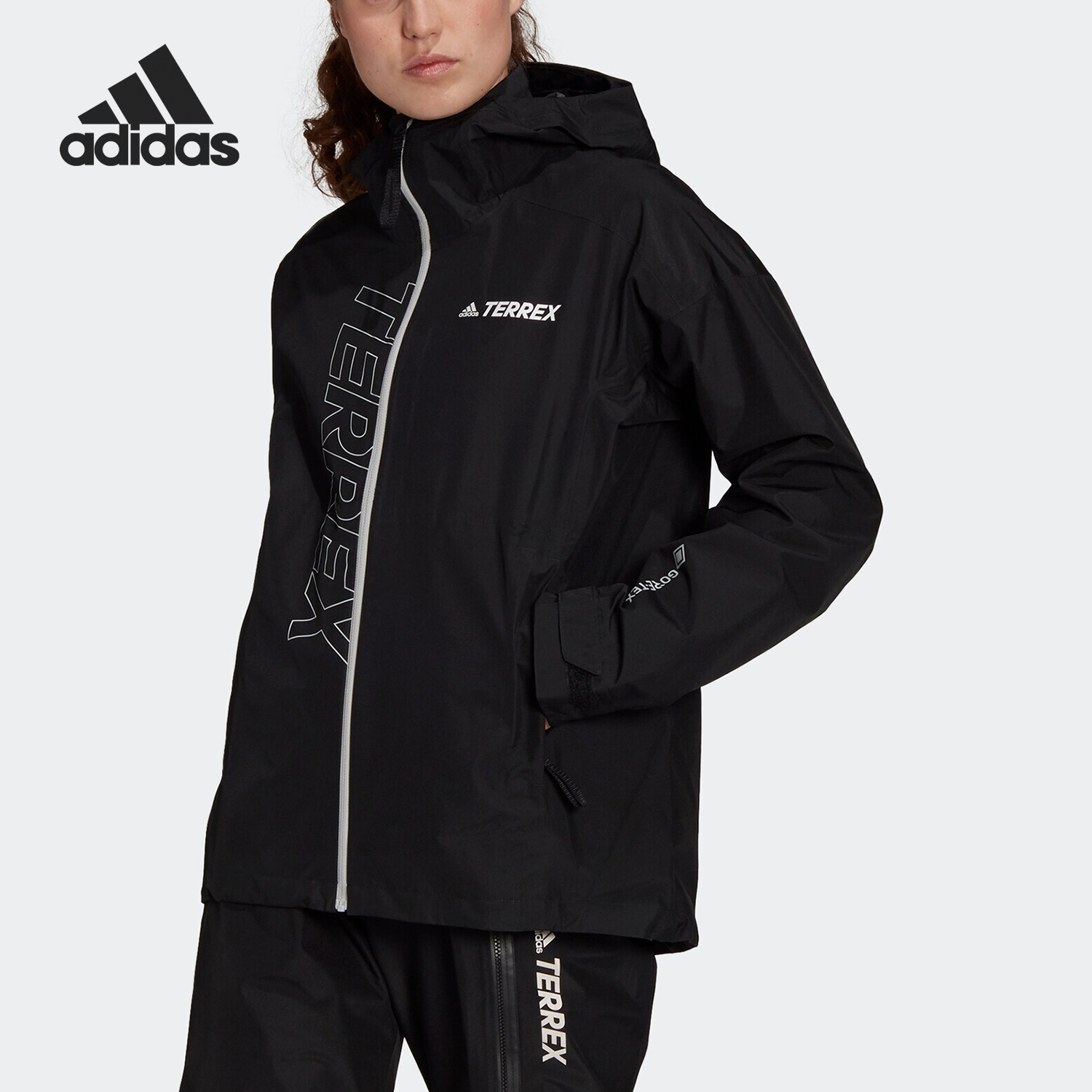 Adidas/阿迪达斯正品户外女士防水透湿连帽夹克外套GM4807