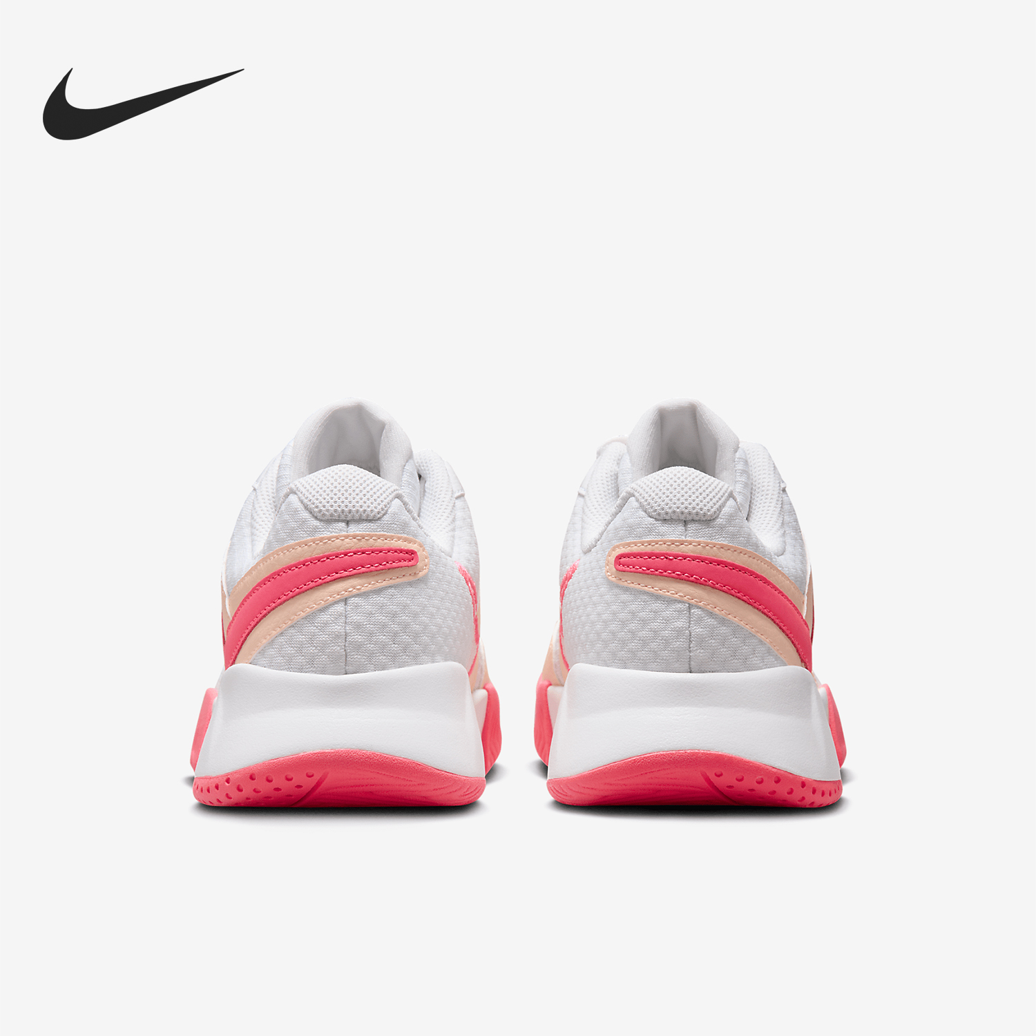 耐克女士训练透气缓震网球鞋