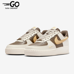 耐克正品 IR0796 Air 1女士休闲低帮系带耐磨运动鞋 030 Force Nike