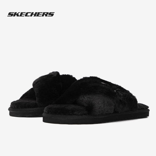 Puma/彪马正品新款女子运动休闲家居鞋外穿毛绒拖鞋384936-01