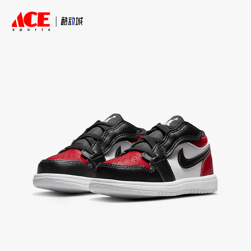 耐克运动风低帮休闲童鞋