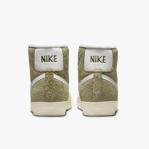 耐克男女舒适运动板鞋