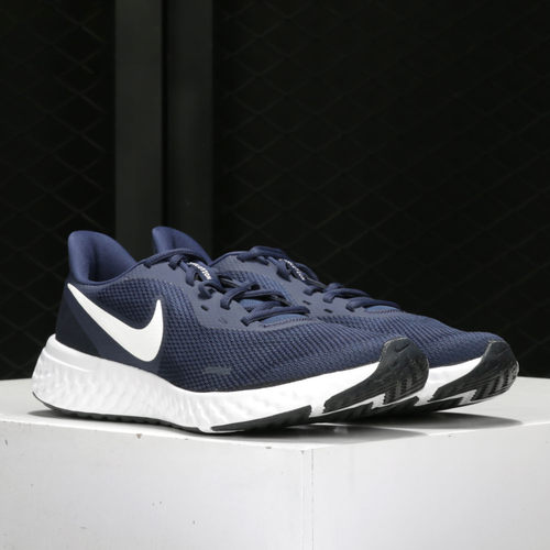 Nike/耐克休闲运动透气跑步鞋