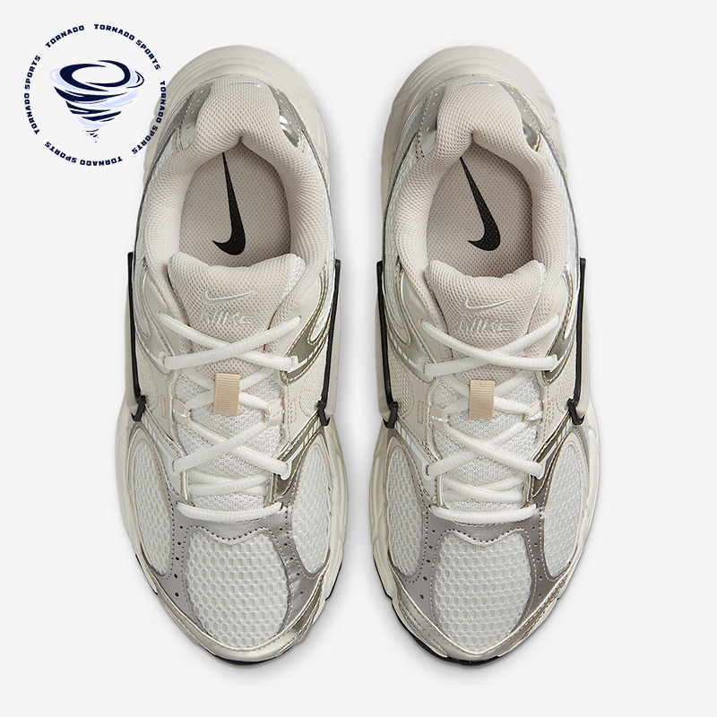 Nike/耐克正品V5 RNR 女士透气运动轻便经典系带休闲鞋HQ7901-104