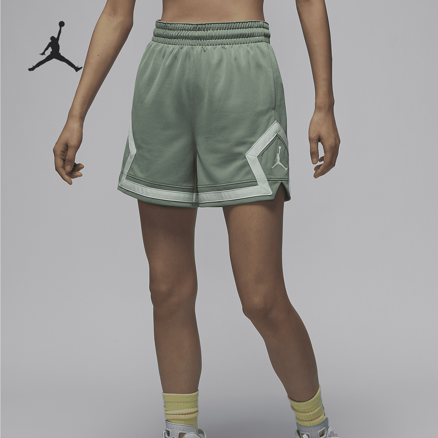 耐克女士宽松透气运动篮球短裤