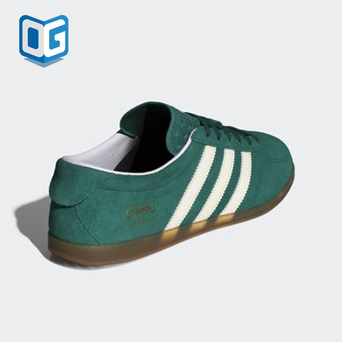 Adidas/阿迪达斯正品女士时尚经典缓震耐磨低帮板鞋JS1310