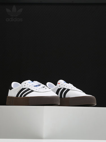 Adidas/阿迪达斯正品 SAMBAROSE W 女子经典运动休闲板鞋AQ1134