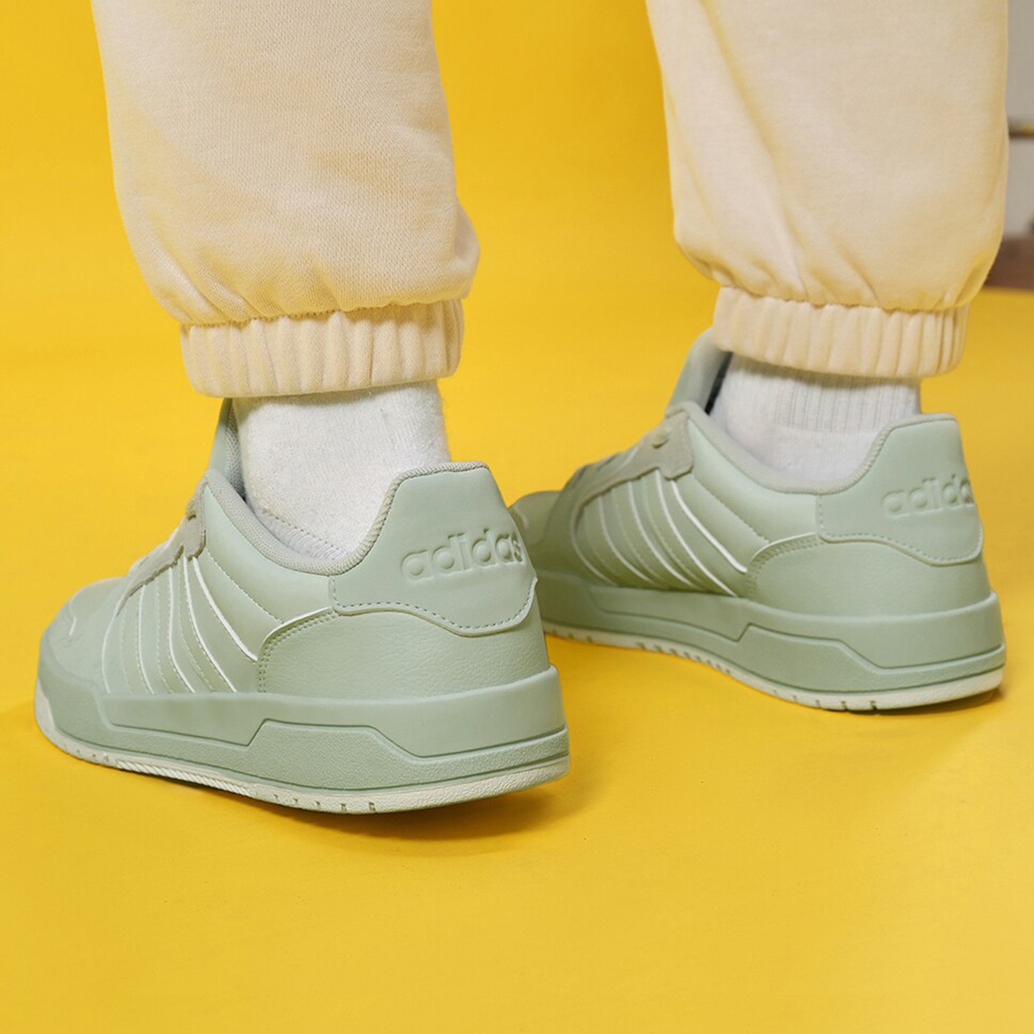 Adidas/阿迪达斯正品ENTRAP男女耐磨透气休闲运动板鞋ID6055