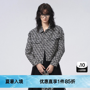 新款 復古休閑上衣尤緹2023秋季 外套女裝 TI愛心logo滿版 玩偶短款