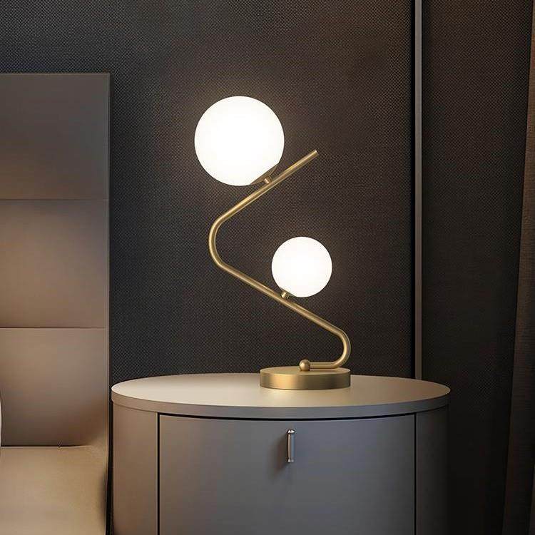 北欧简约台灯卧室床头柜灯创意后现代房间温馨浪漫暖光玻璃圆球灯