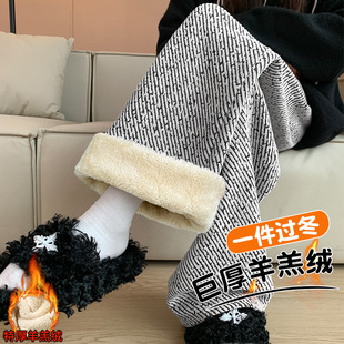 雪尼尔阔腿裤秋冬季加厚加绒女裤2026新款小个子直筒毛呢条纹裤子