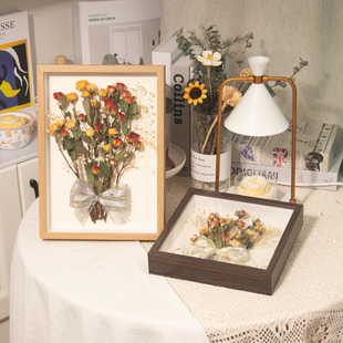 成品带干花标本玫瑰含花束相册相框装饰画送女生日礼物毕业高级感