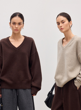 JESTOMS  | 2/18NM100%羊毛廓形V领套头毛衣女宽松气质长袖针织衫